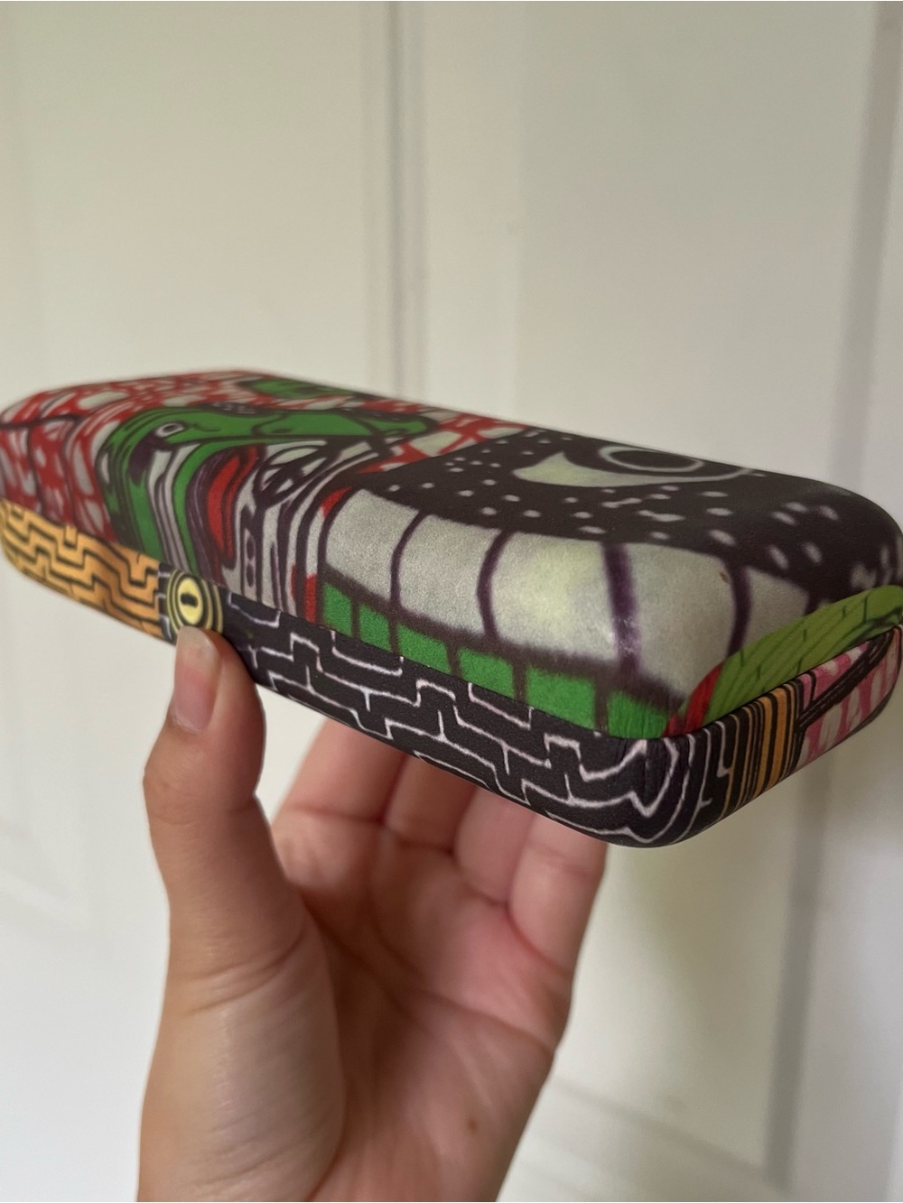 LA Eyeworks Designer Sunglasses Case! - Picture 2 of 7